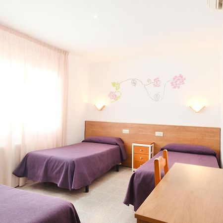 Hotel Paradis تورّيذيمْبَرّا المظهر الخارجي الصورة