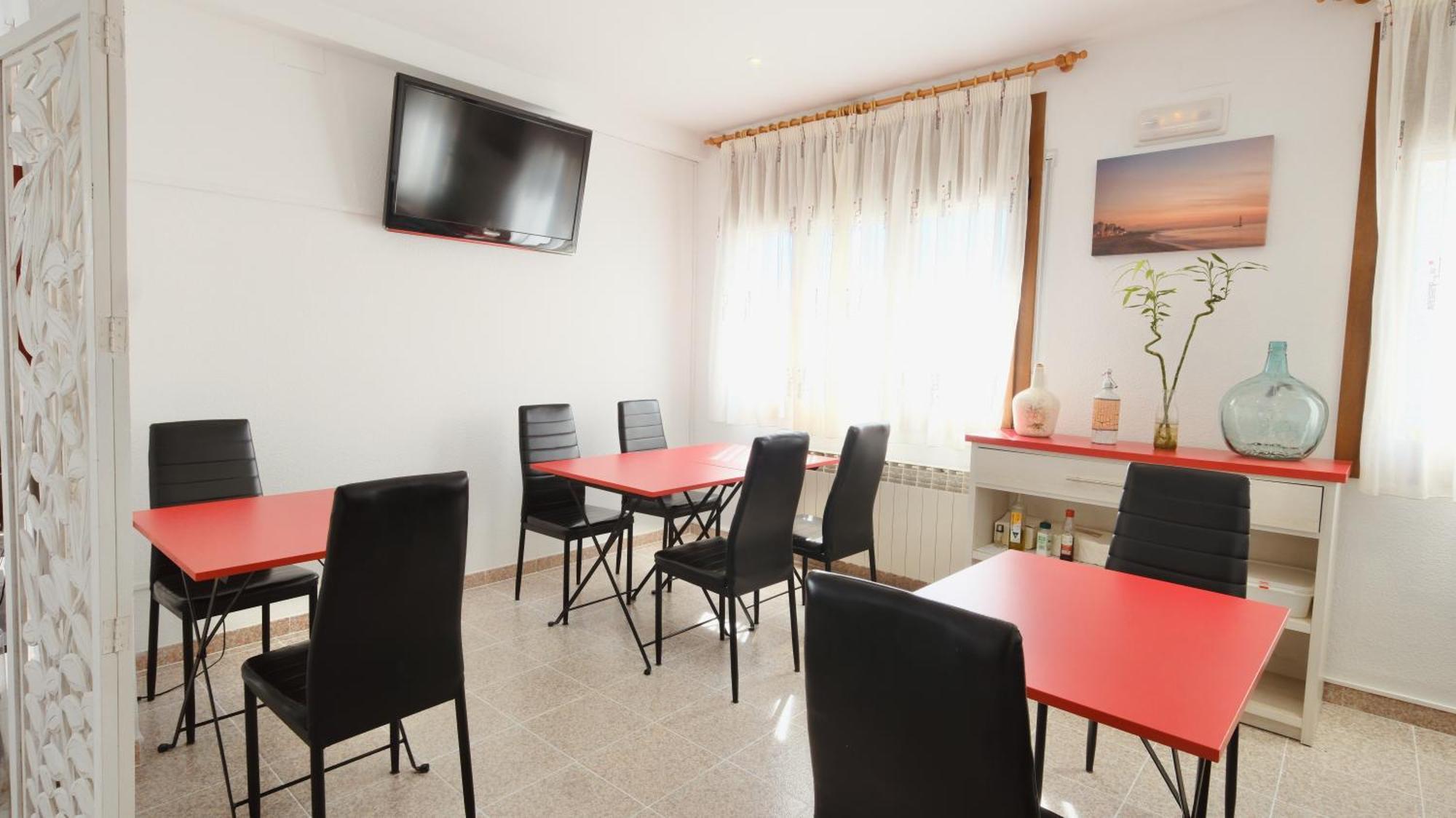 Hotel Paradis تورّيذيمْبَرّا المظهر الخارجي الصورة
