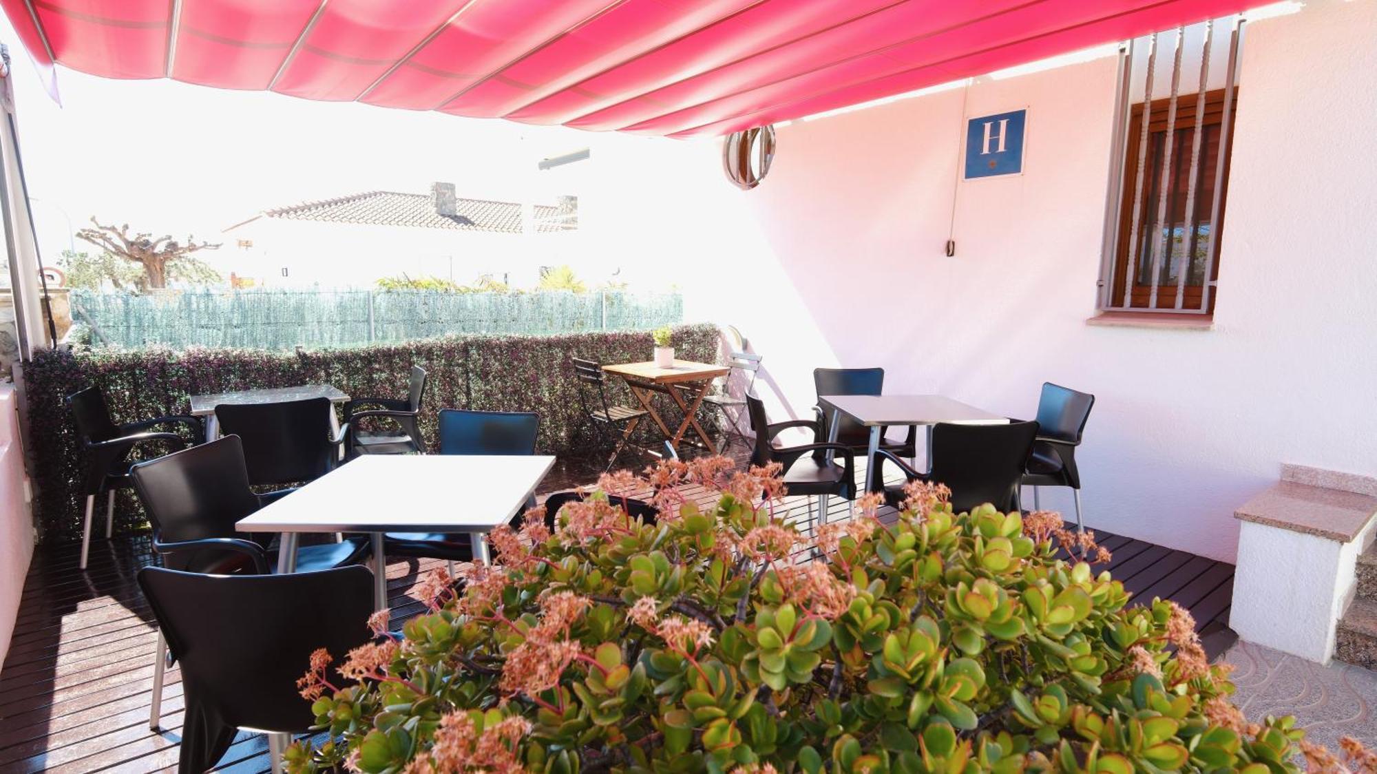 Hotel Paradis تورّيذيمْبَرّا المظهر الخارجي الصورة